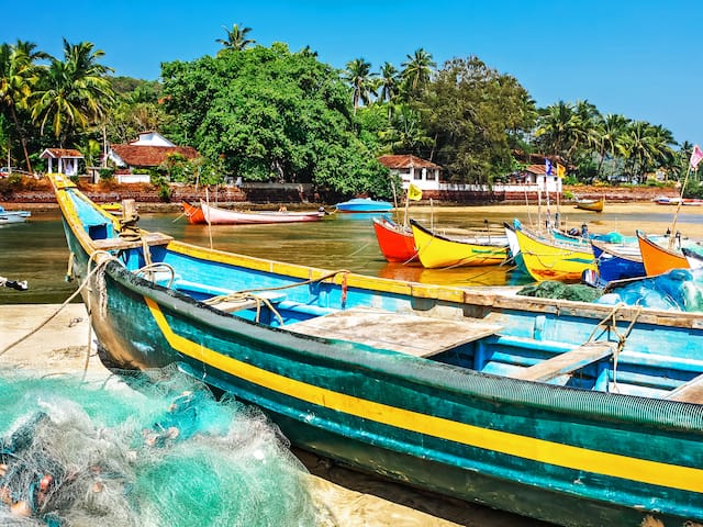 WONDROUS GOA & KARNATAKA