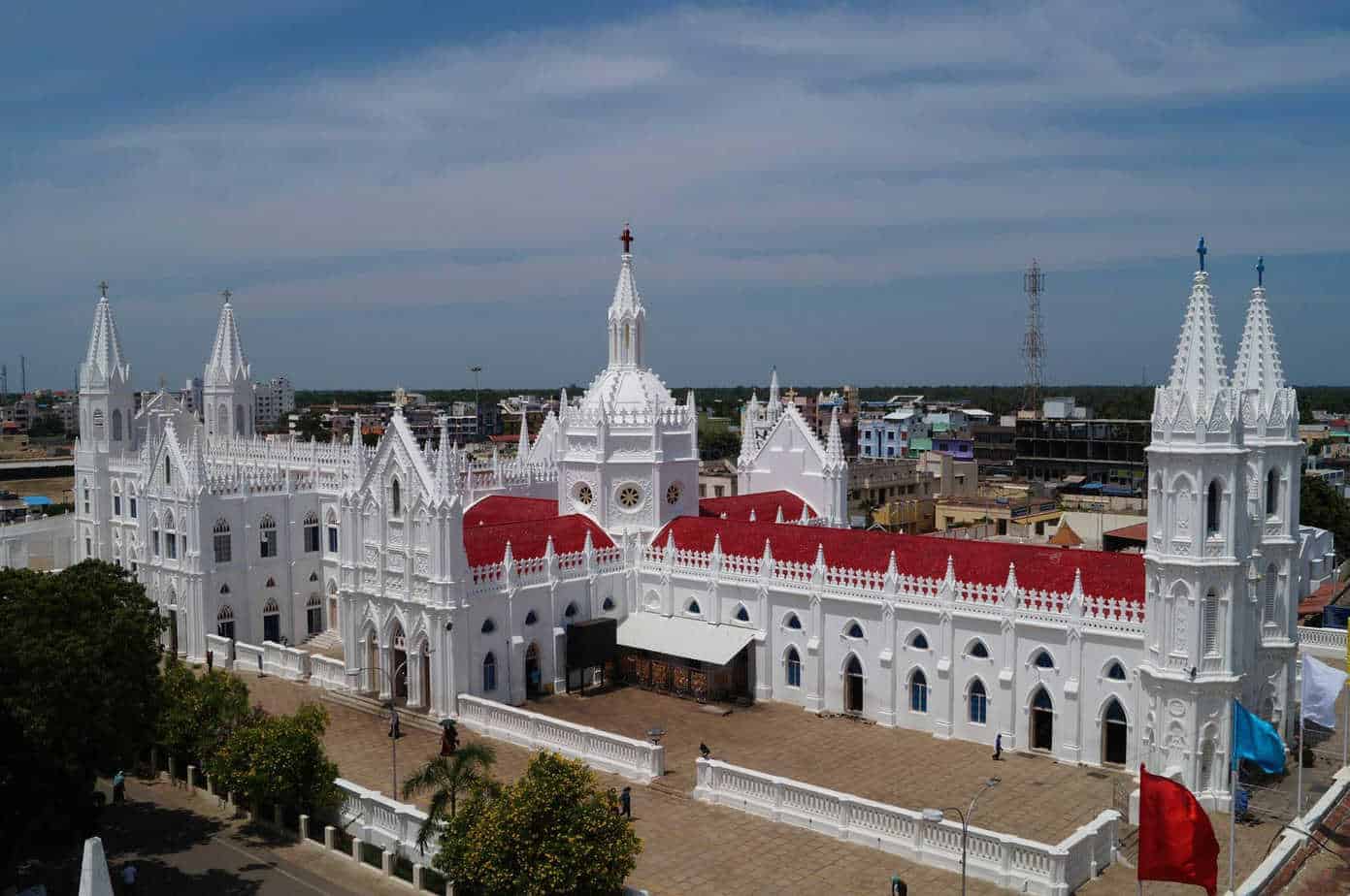 VELANKANNI AND PONDICHERRY PKG