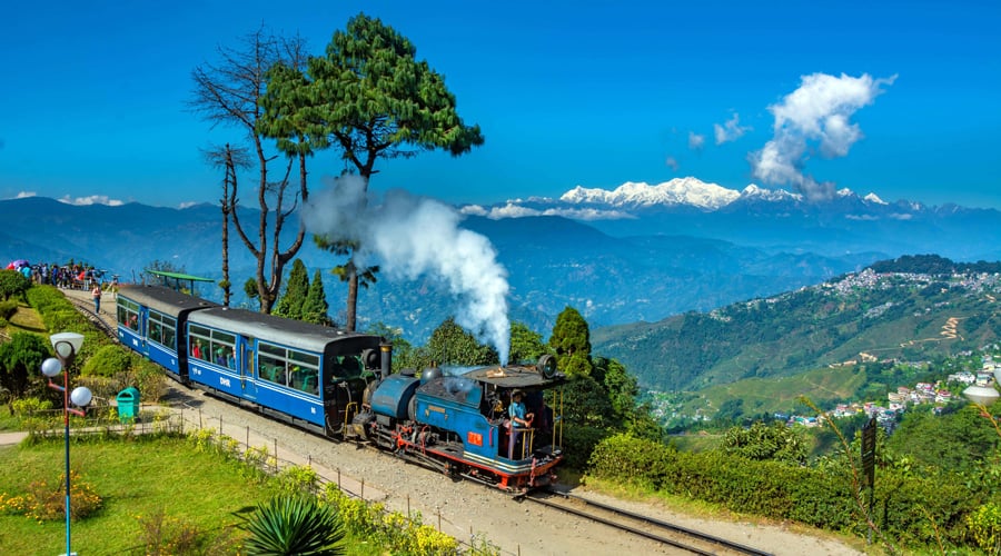 VISIT THE QUEEN OF WEST BENGAL - DARJEELING & GANGTOK 