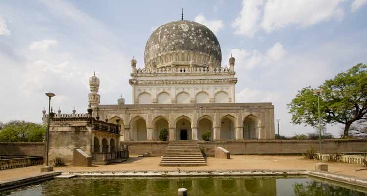 CLASSIC HYDERABAD TOUR PKG