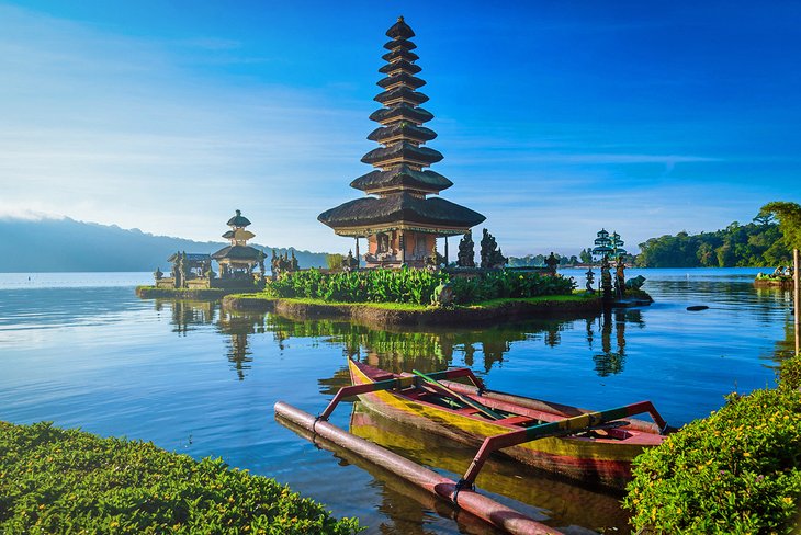 EXPLORE THE ISLAND OF GODS - BALLI 