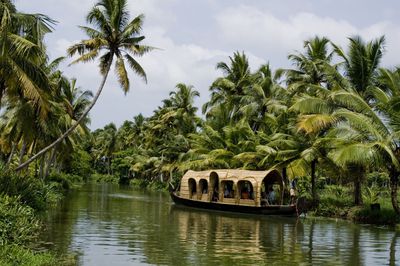 1NT & 2DYS STUNNING BACKWATER KERALA PKG