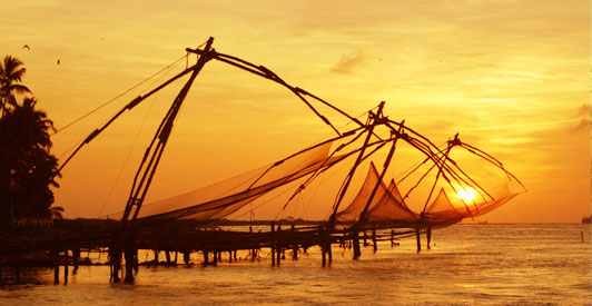 2NT & 3DYS MESMARISING KERALA PKG